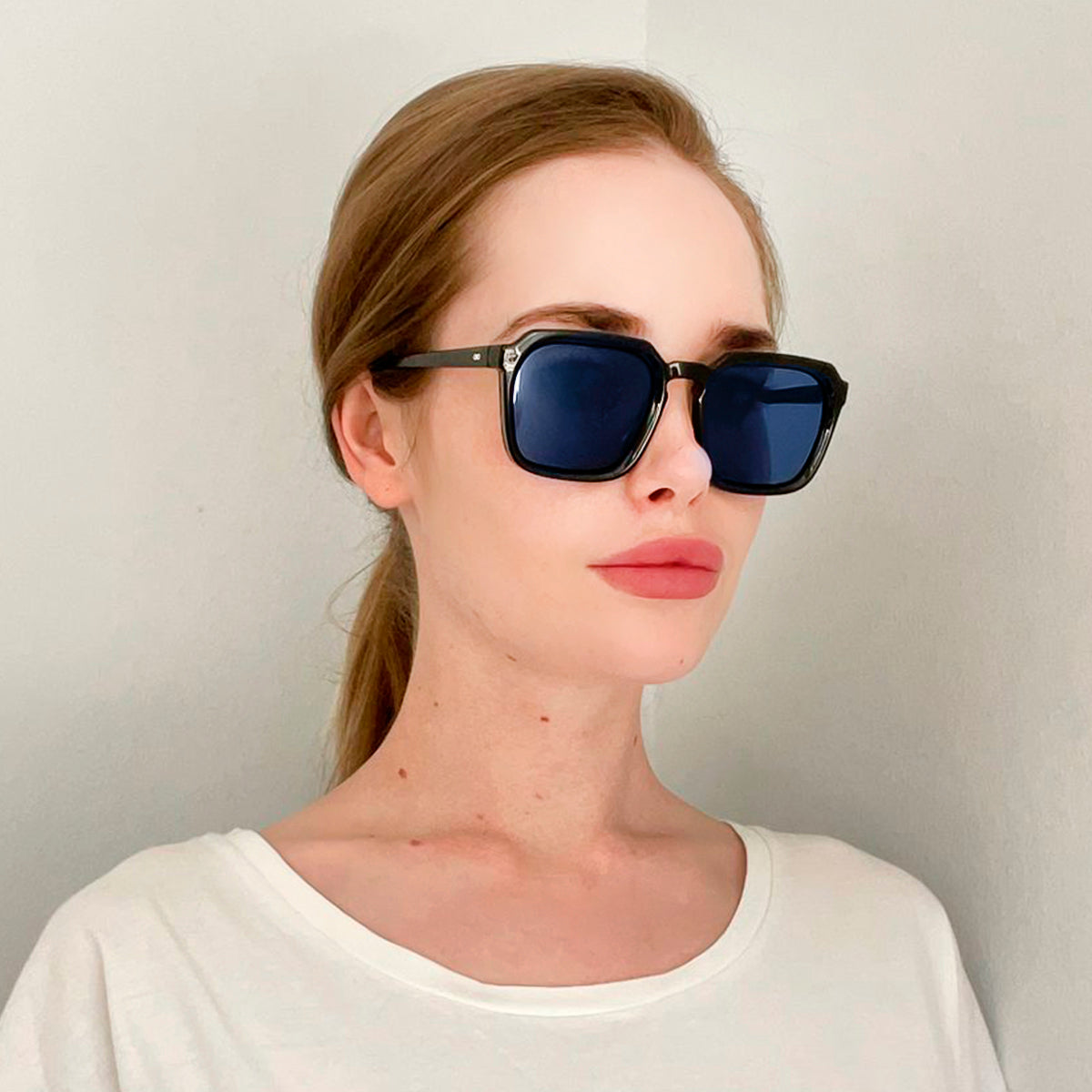 Monaco Negro Brillo Lente Azul