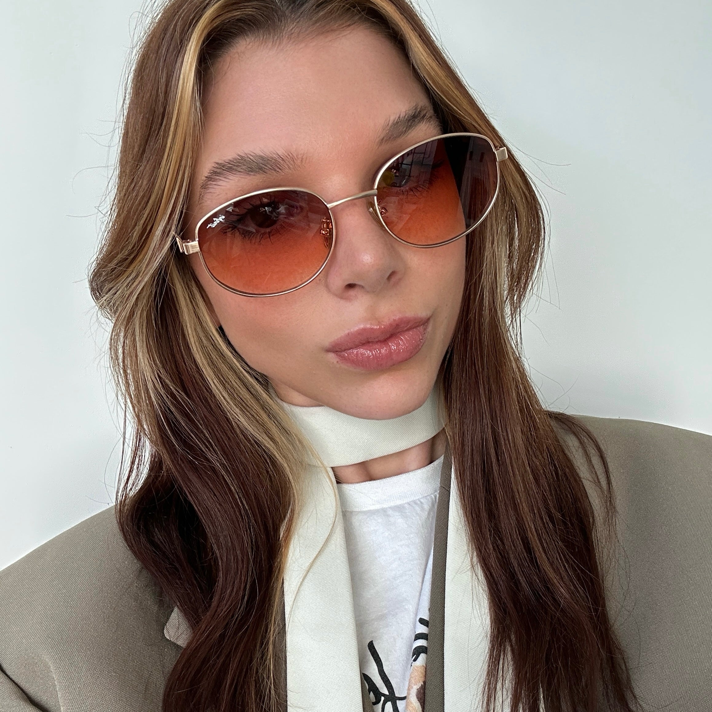 Anteojos De Sol Anglet Dorado Lente Suave Espejada Naranja By Pampita