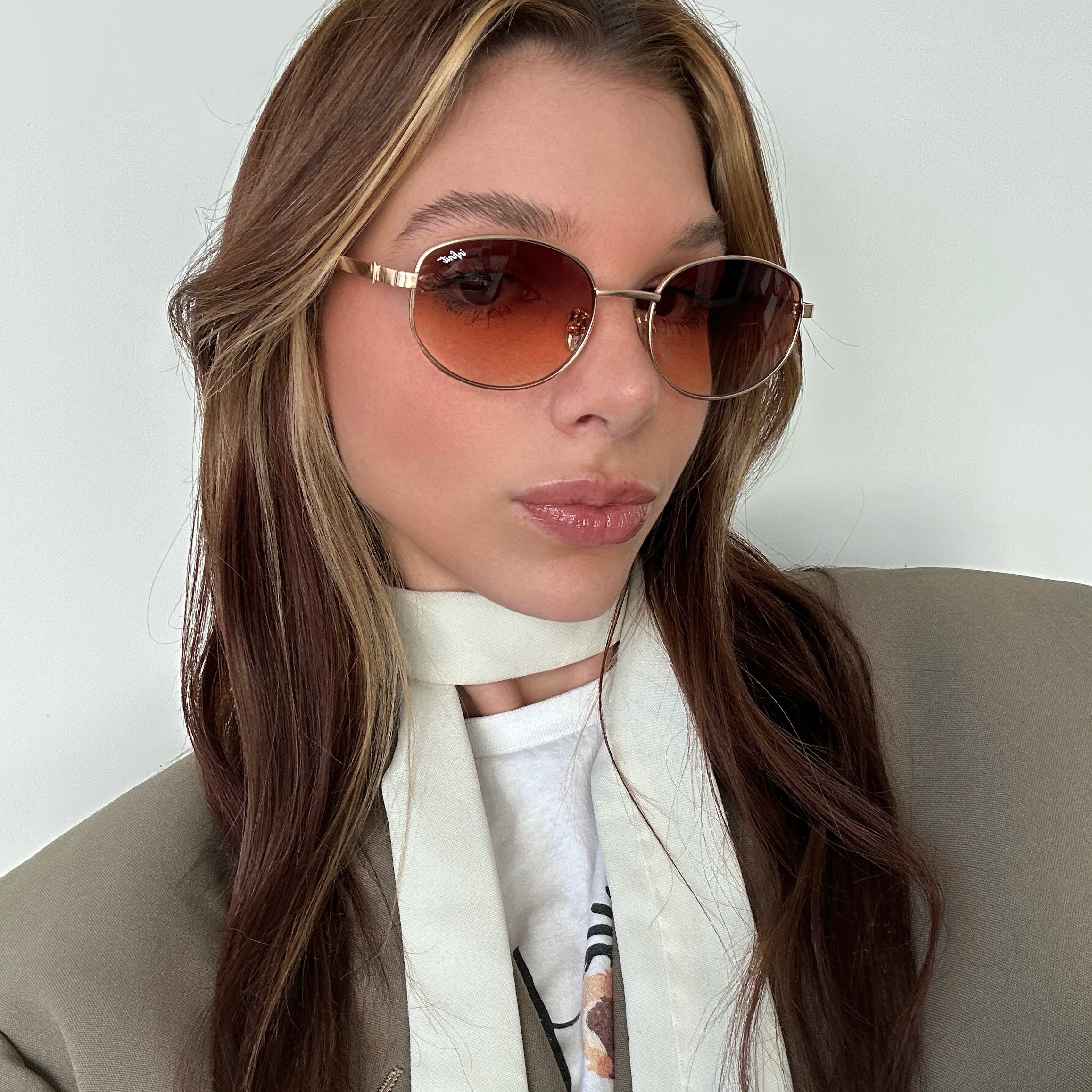 Anteojos De Sol Anglet Dorado Lente Suave Espejada Naranja By Pampita
