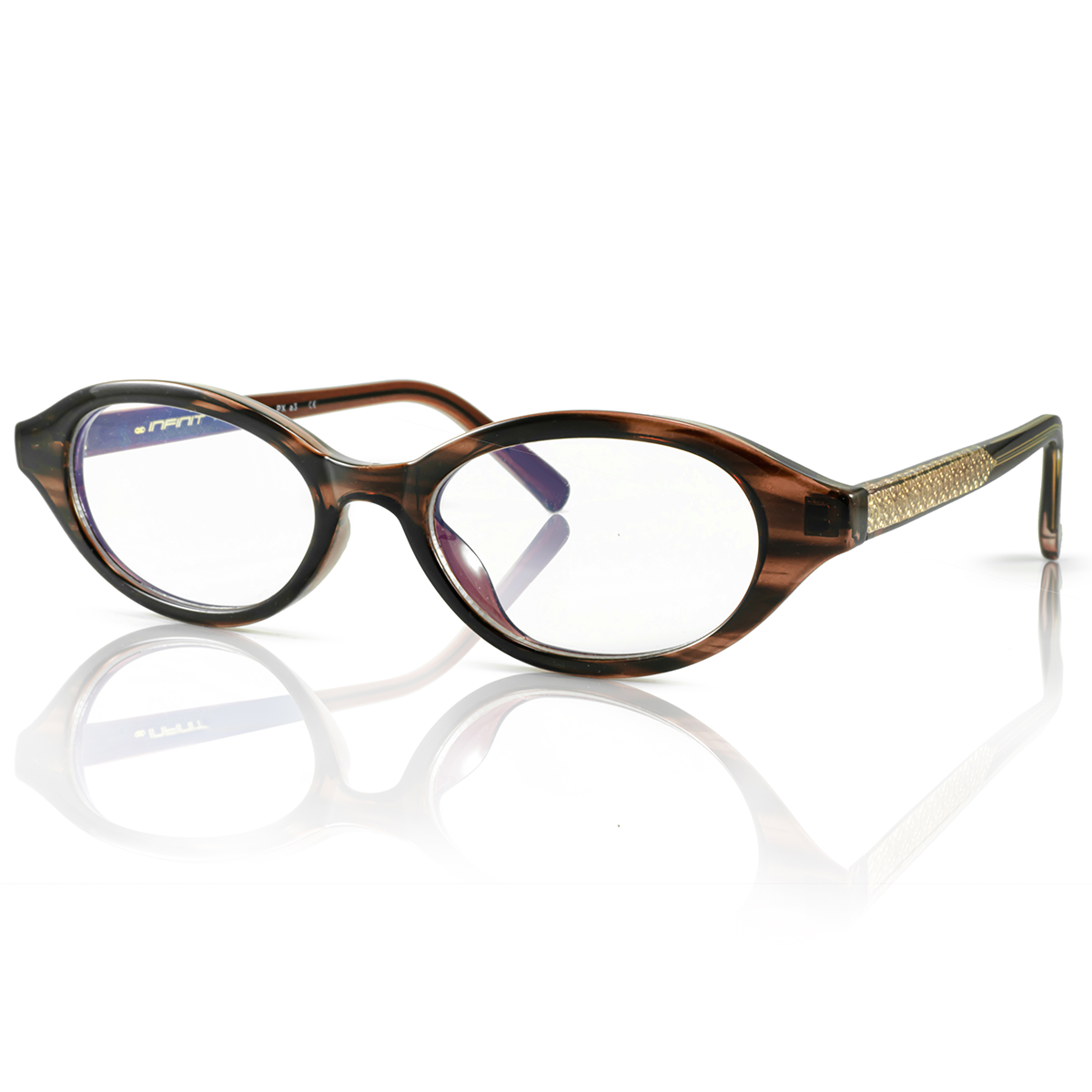 Armazon Brigitte Carey Wood