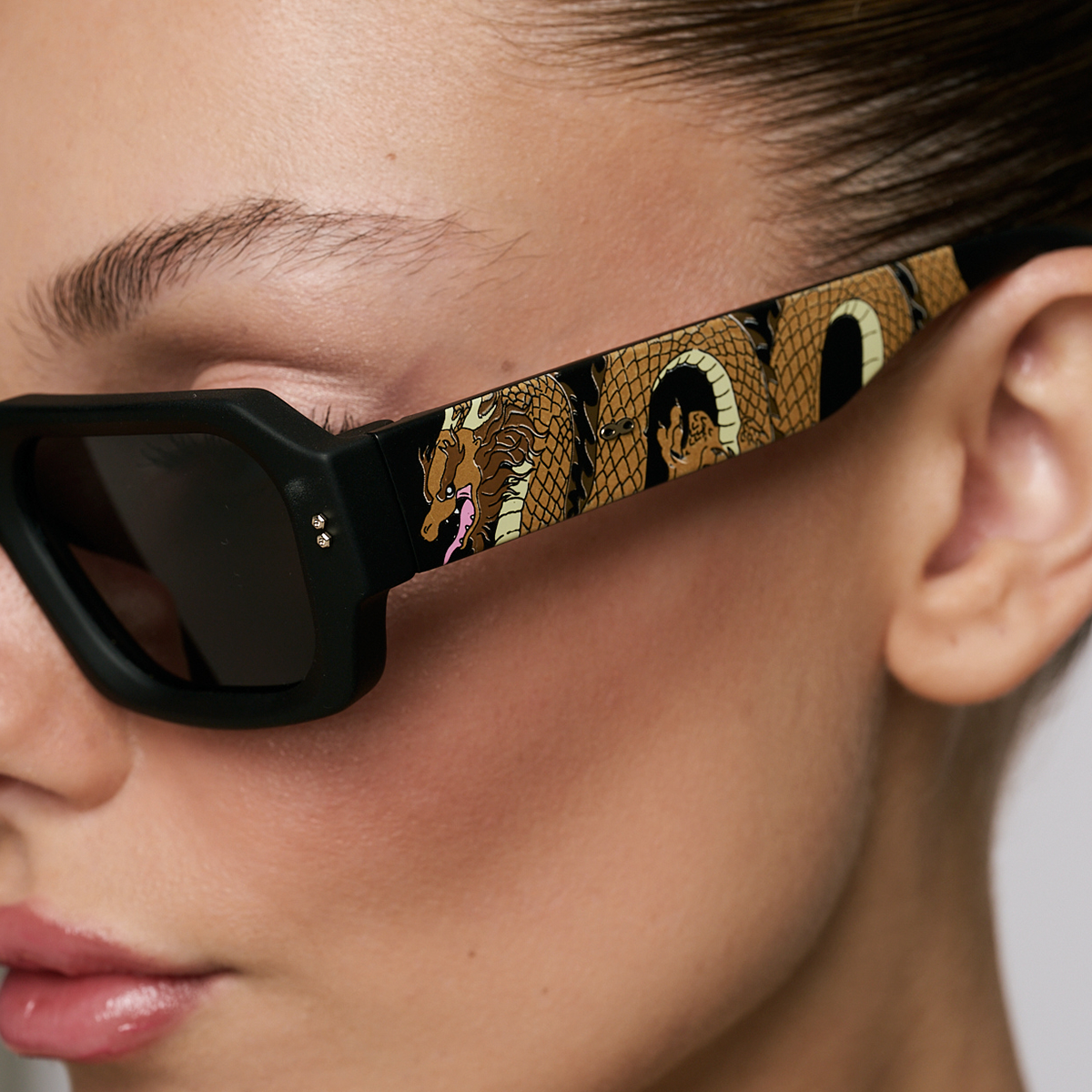 Bronx Dragon Colors Negro Mate Lente Gris