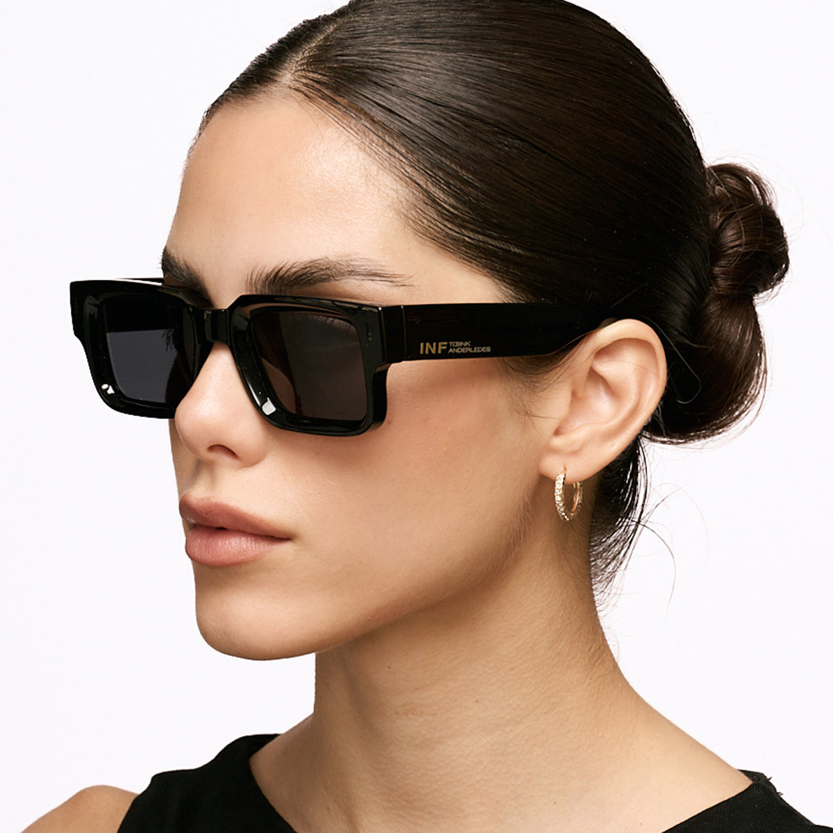 Exclamation Negro Brillo Lente Gris
