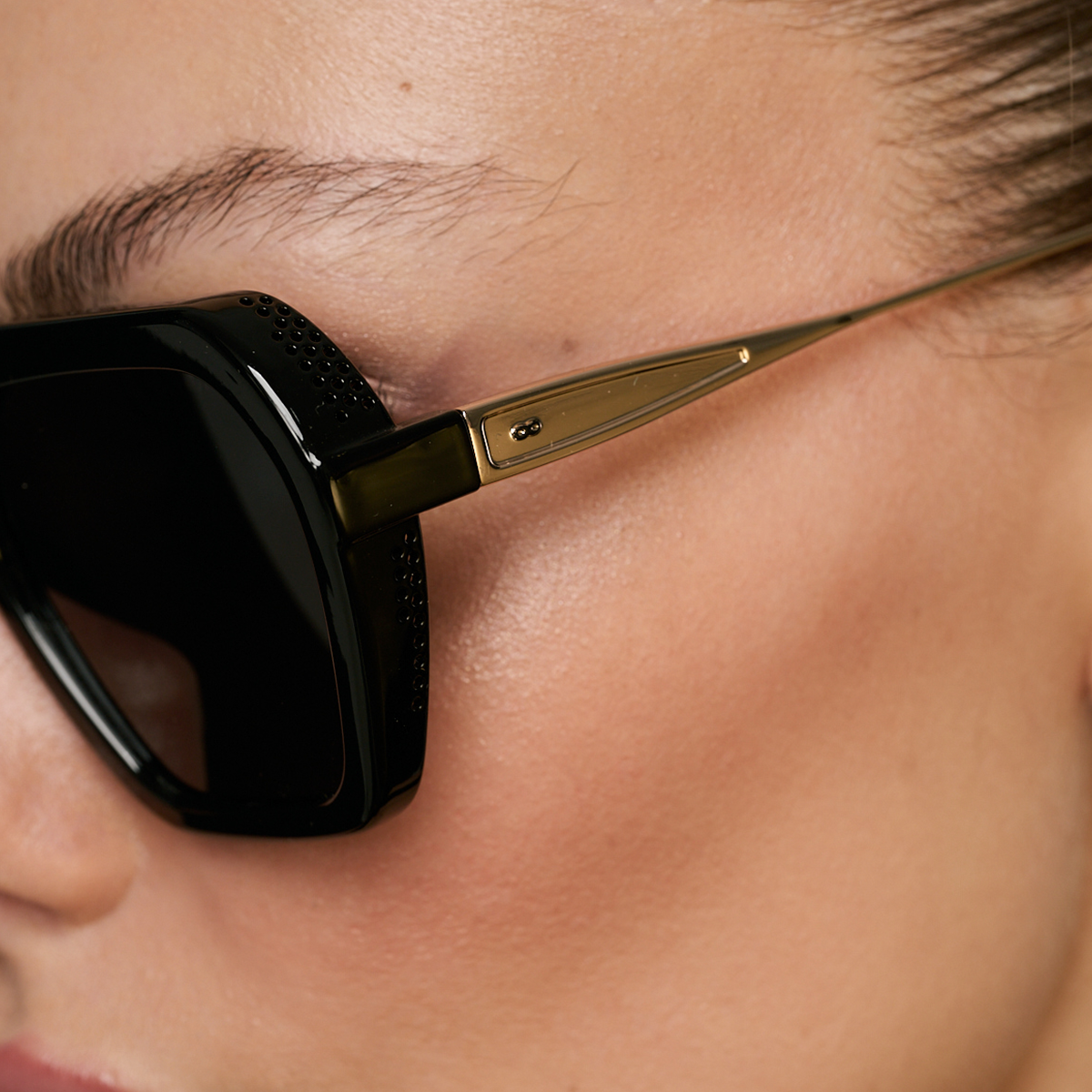 Lyon Metal Negro Brillo Lente Gris