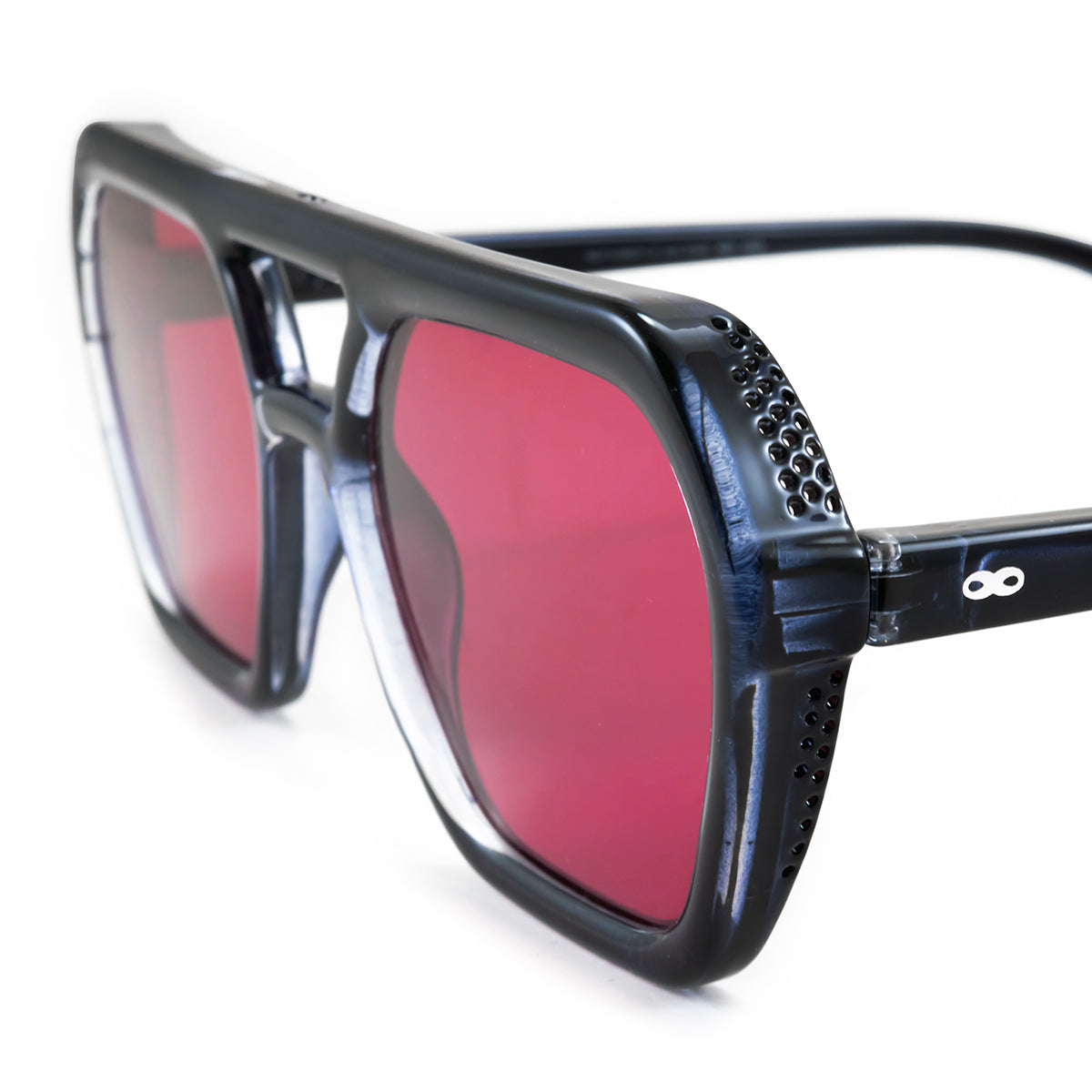 Anteojos De Sol Lyon Translúcido Negro Lente Red Retro Infinit