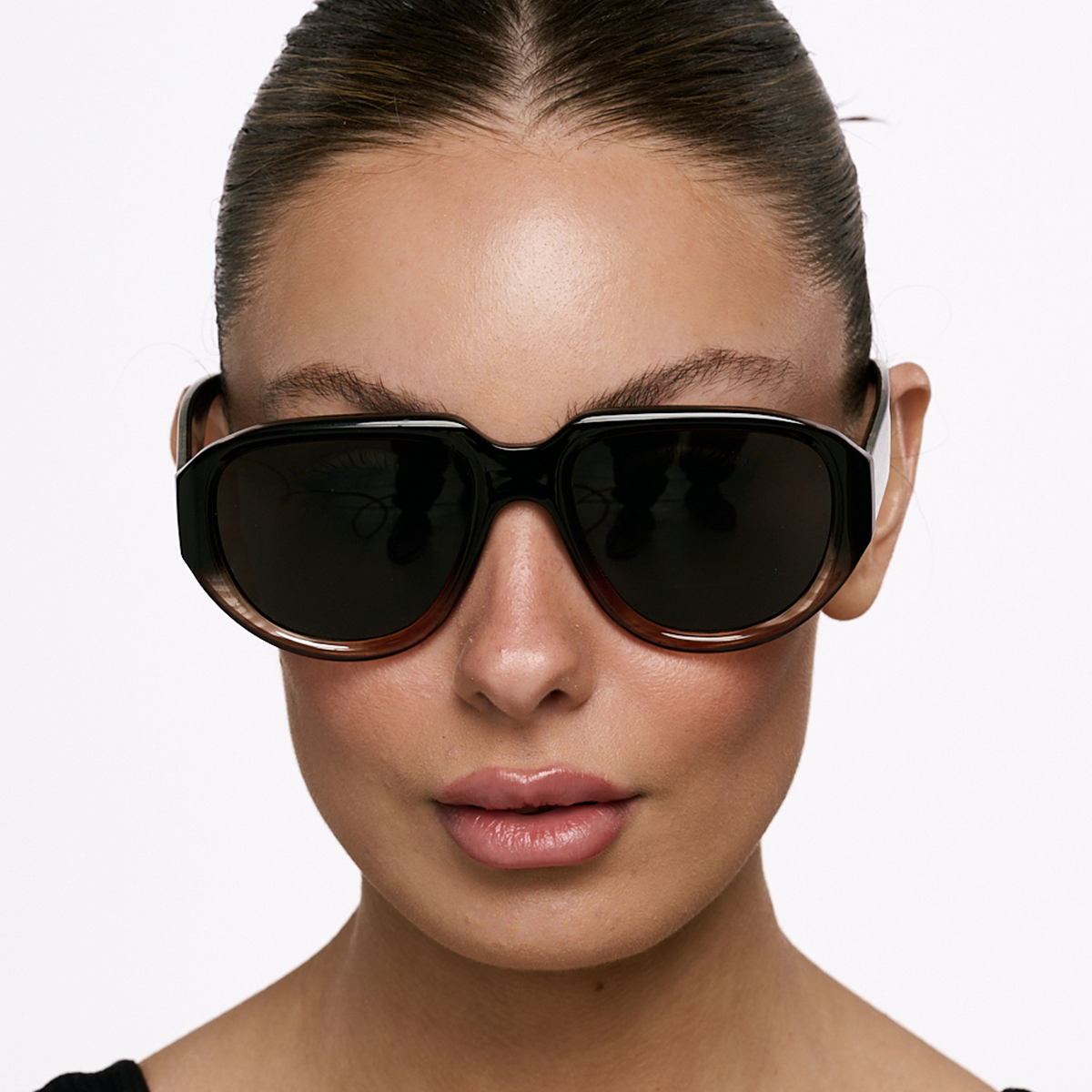 Monza Negro Tostado Lente Gris