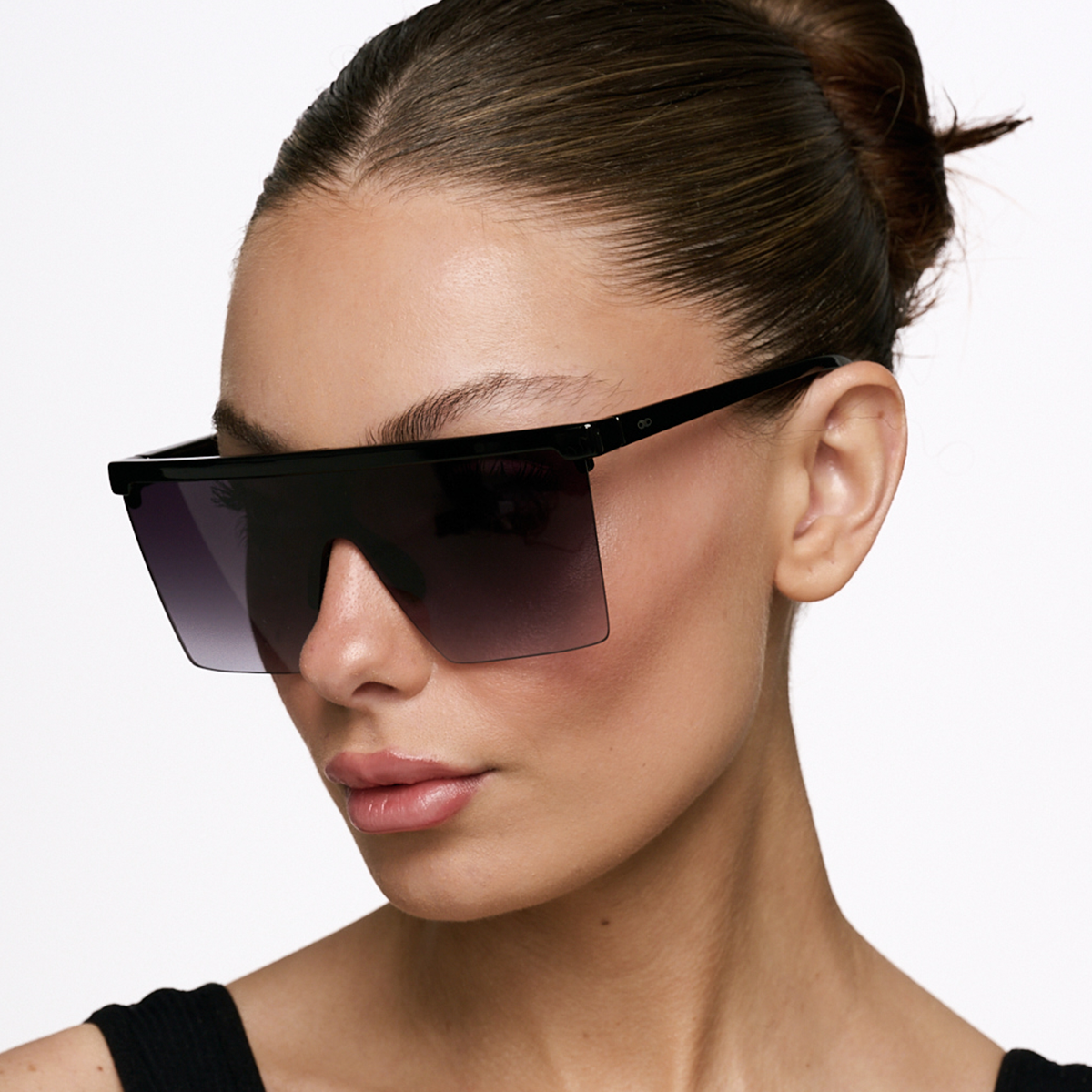 Moscow Negro Brillo Lente Gris Degrade