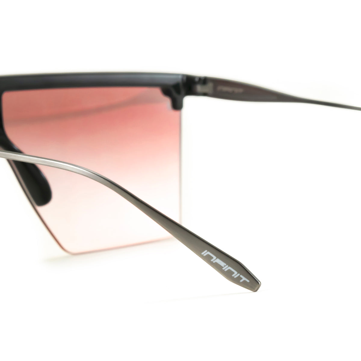 Moscow Metal Negro Brillo Lente Suave Espejada Fresa Degrade