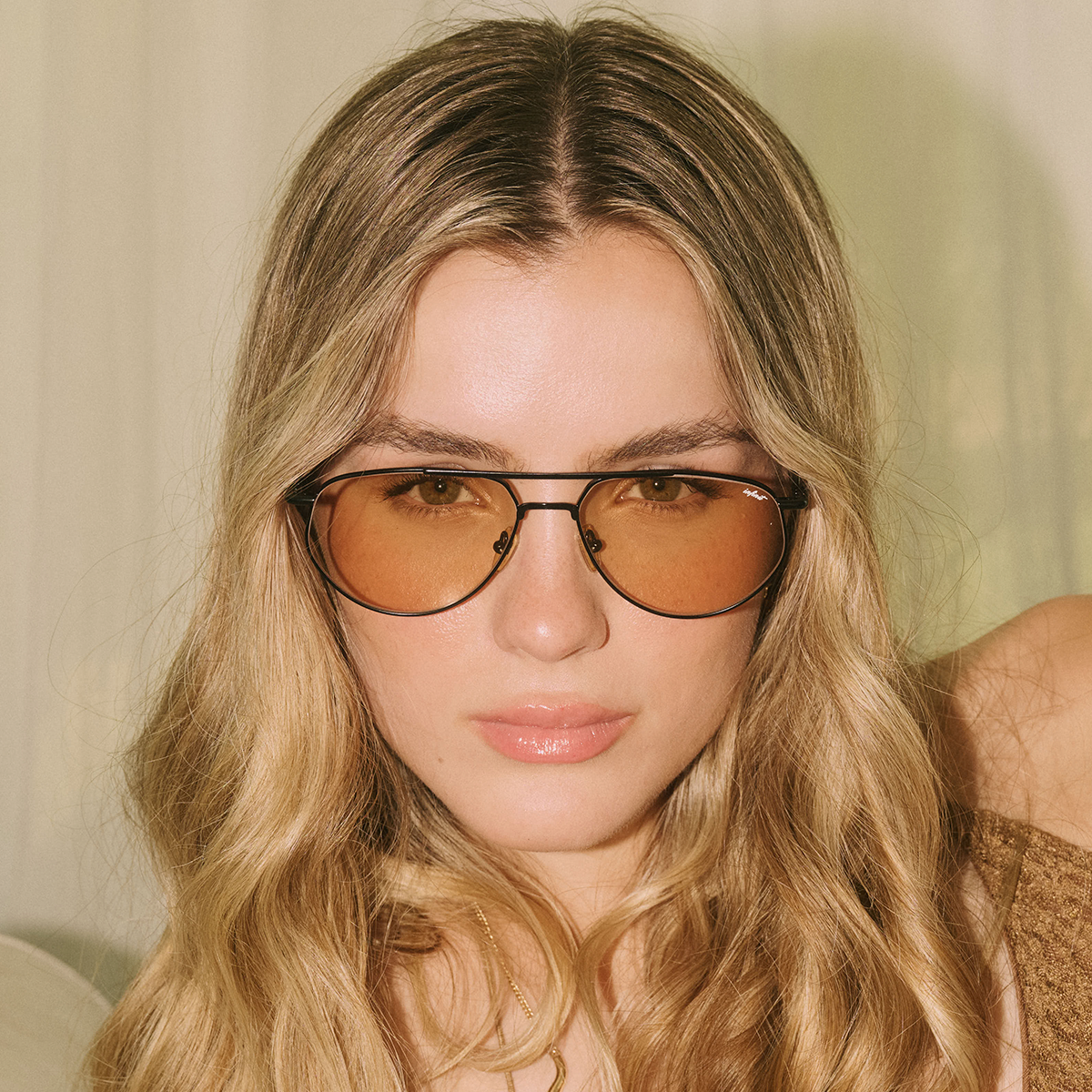 Petra Negro Lente Tostado