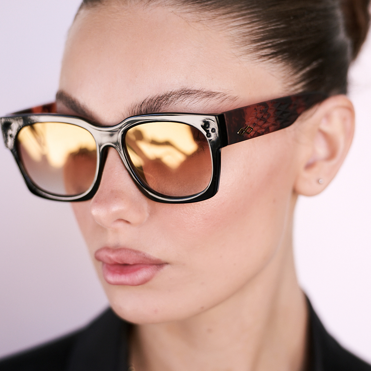 Platon 3D Negro Brillo Carey Lente Suave Espejada Dorada Degrade
