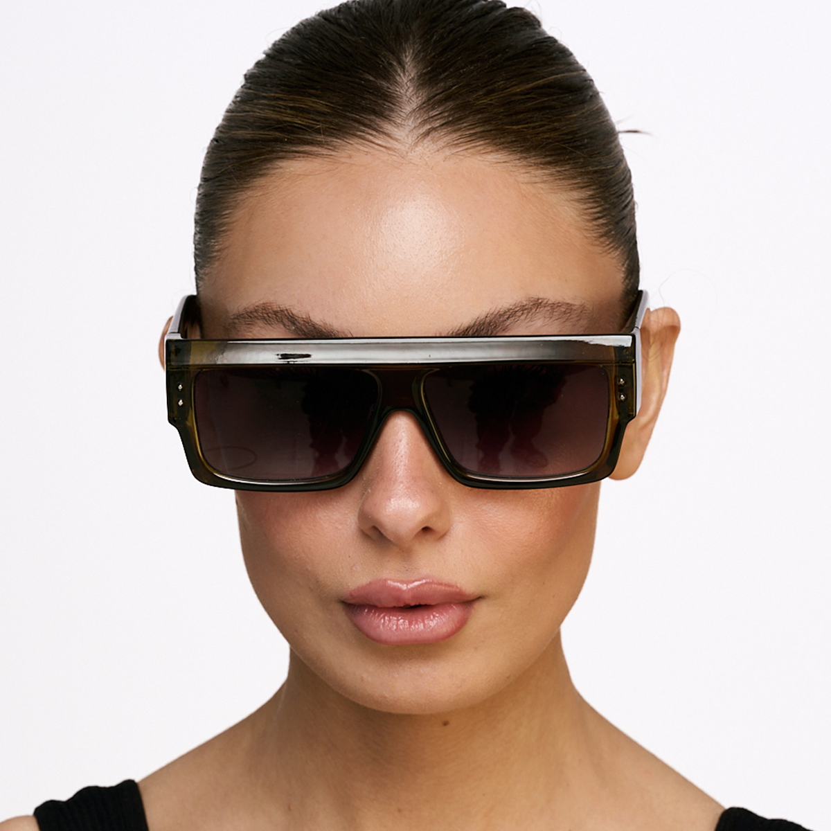 Suzuka Oliva Lente Gris Degrade