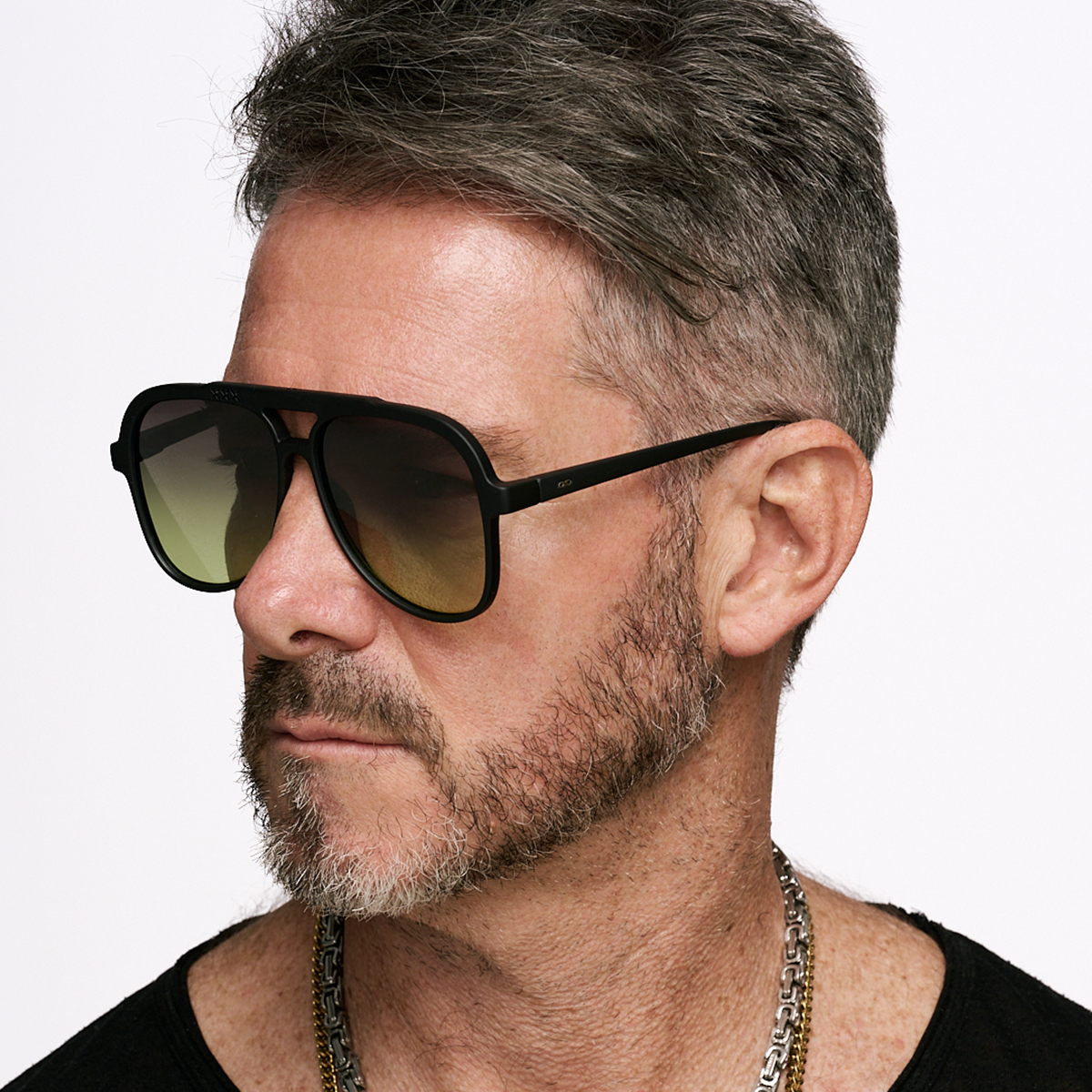 Triple Xxx Negro Mate Lente Verde Musgo