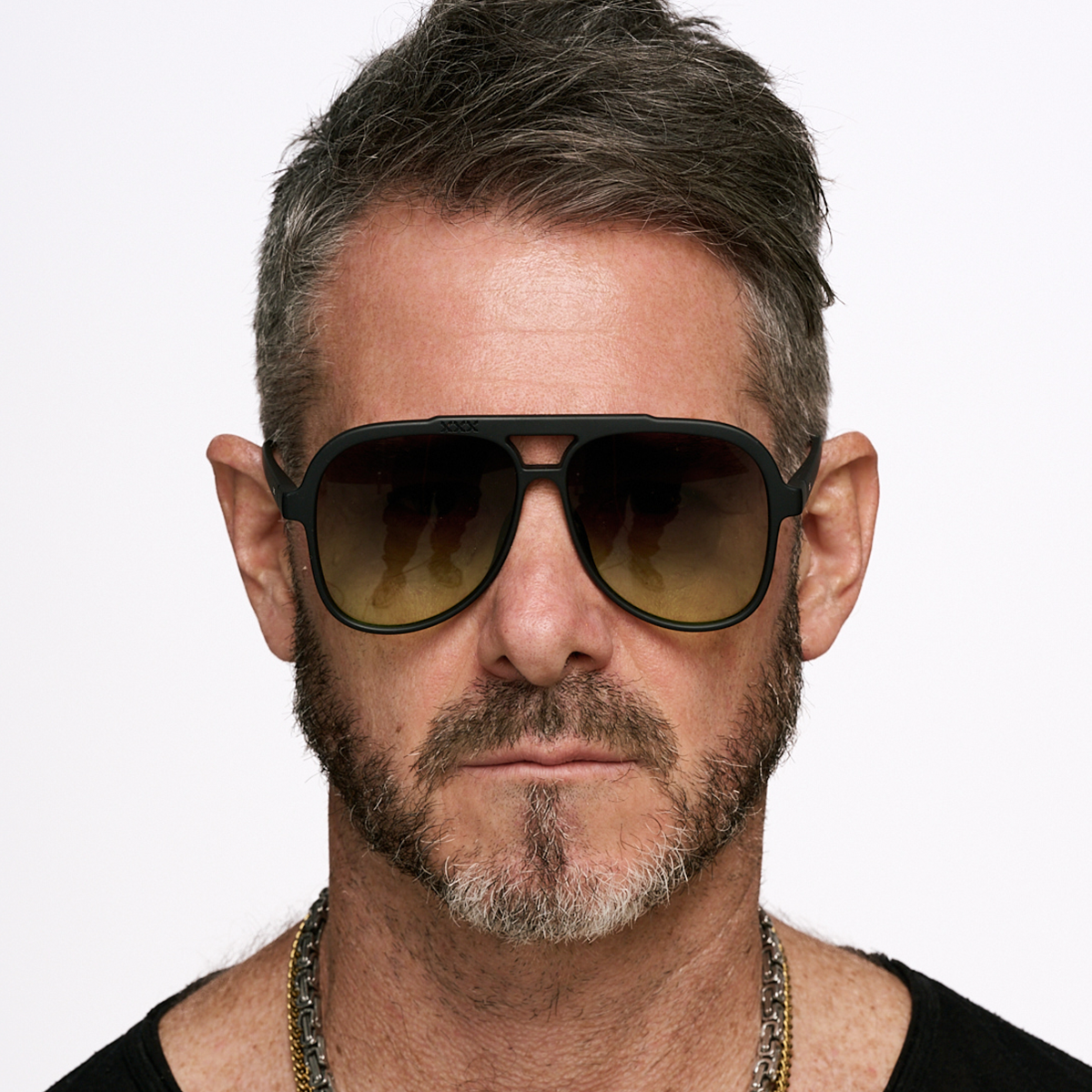 Triple Xxx Negro Mate Lente Verde Musgo