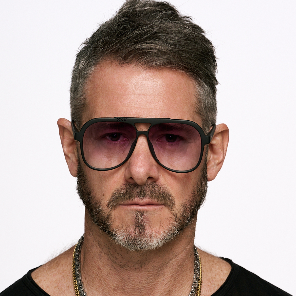 Triple Xxx Negro Mate Lente Purpura Degrade