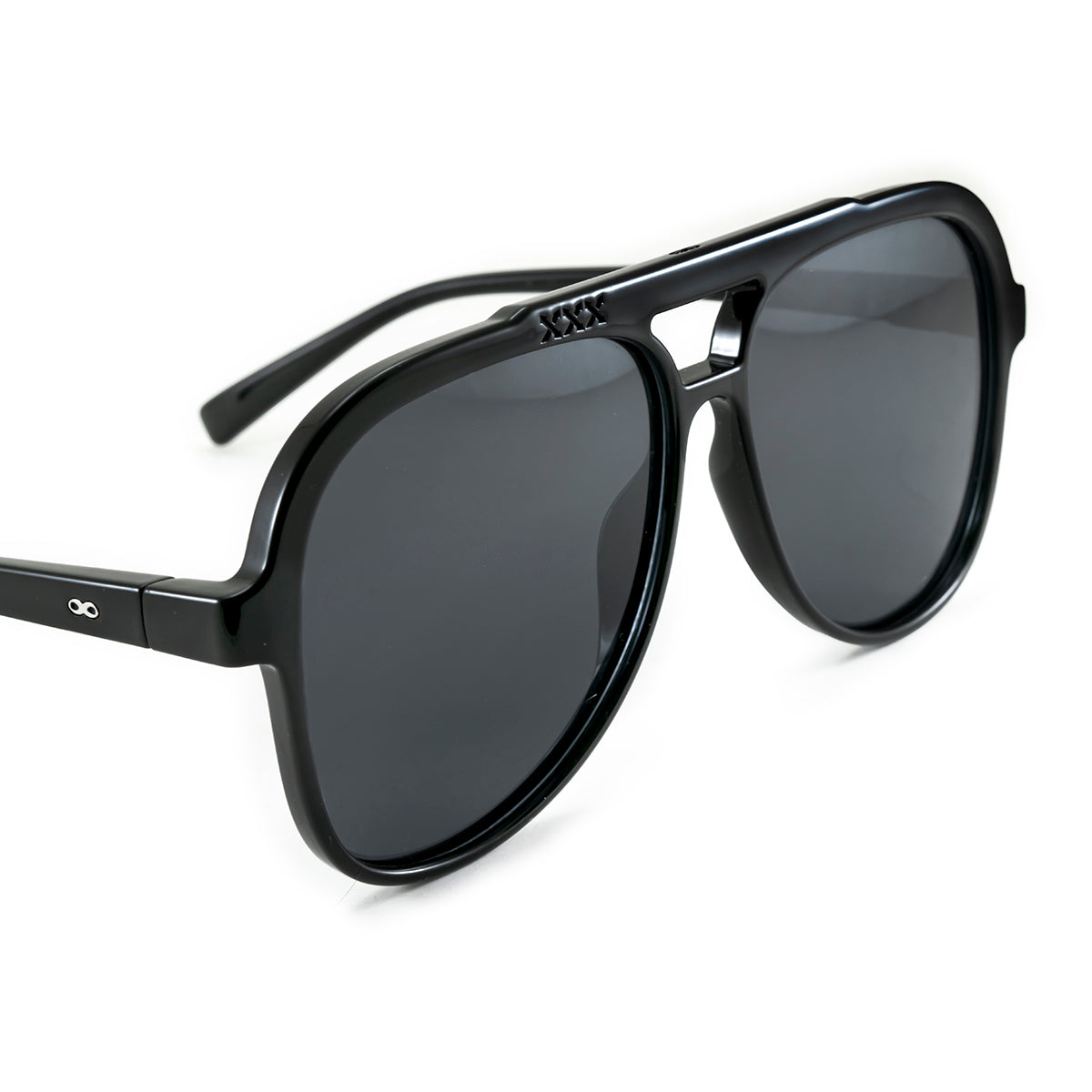 Triple Xxx Negro Brillo Lente Gris