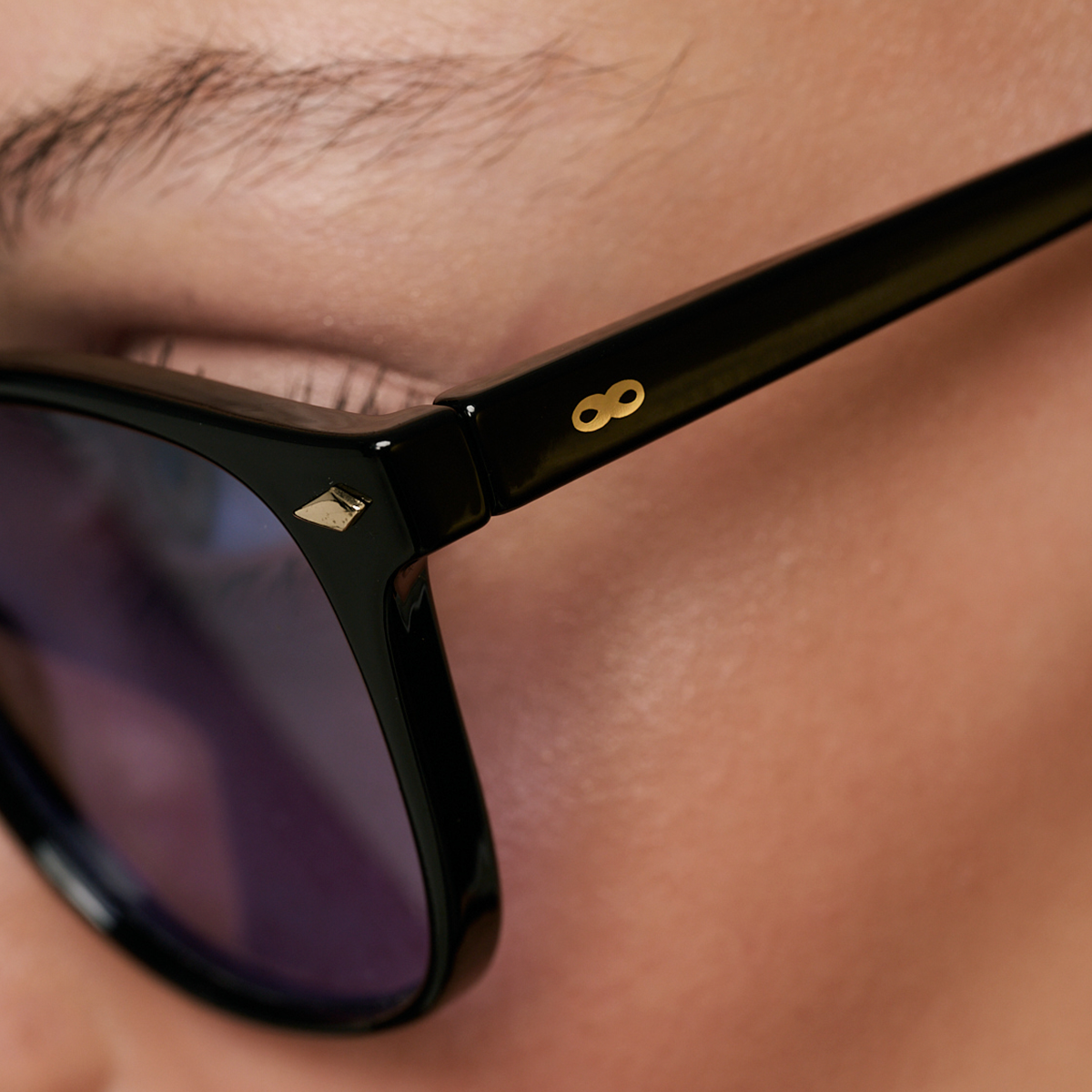 Xenote Negro Brillo Lente Blueberry